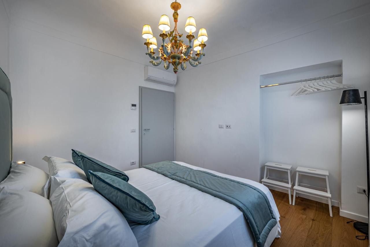 Jcl First Apt In The Hearth Of Florence Florença Exterior foto